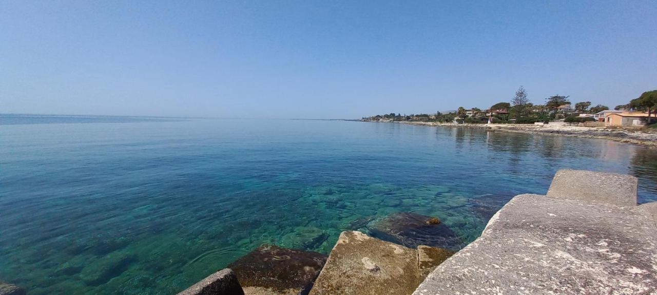 Appartamentino In Villa A 2 Passi Dal Mare Fontane Bianche Ngoại thất bức ảnh